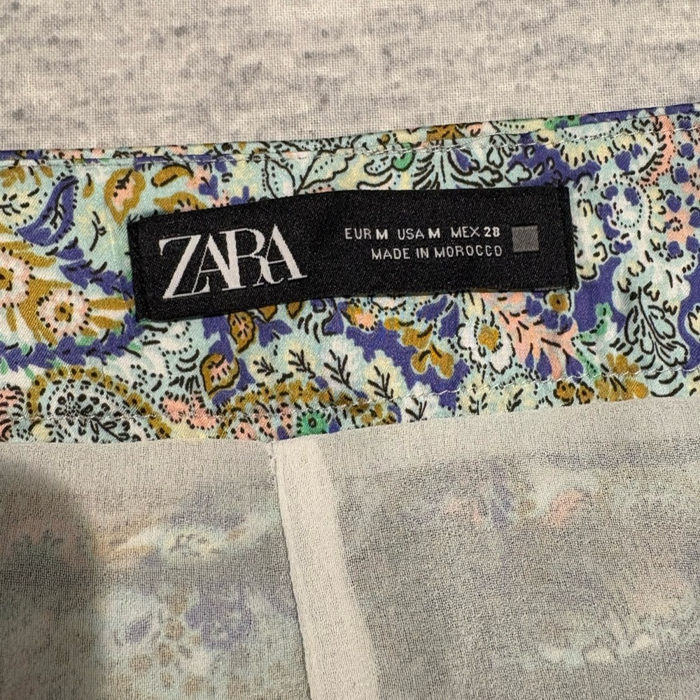 Zara Ruched Floral Mini Skirt Ruffle Hem Y2K Cottagecore Size M - Picture 3 of 7